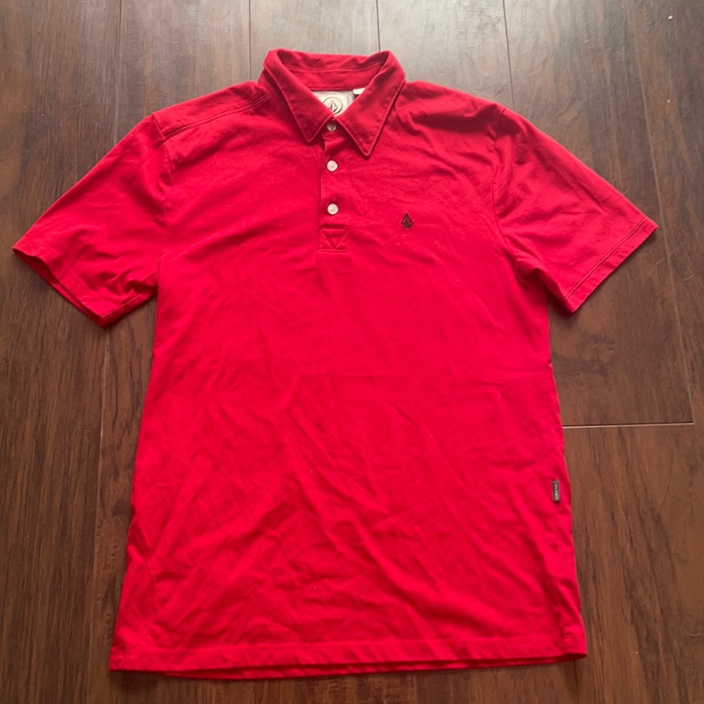 Men’s small Volcom collared tee size S